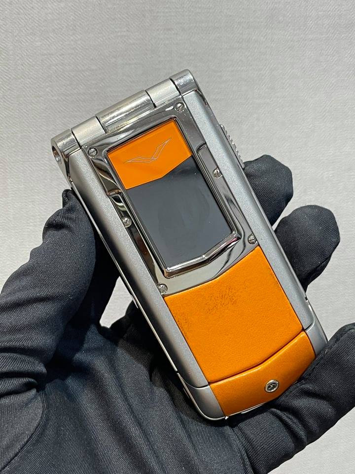 Vertu Ayxta Sapphia Orange