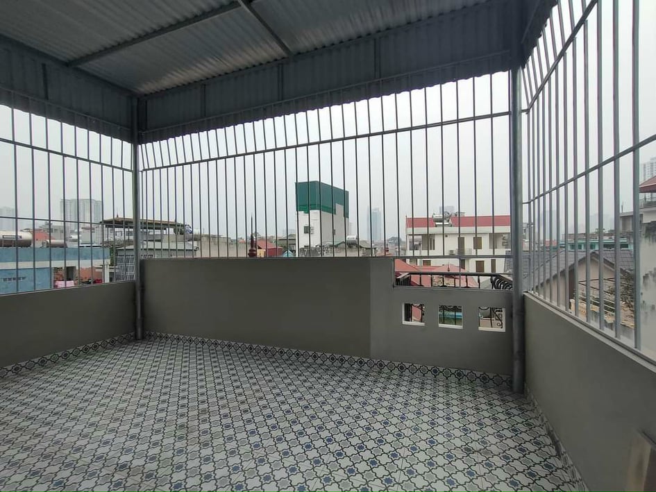 CHÍNH CHỦ BÁN NHÀ PHÂN LÔ  5 T x 40M2, giá Nhỉnh 3 tỷ LH 076911783.