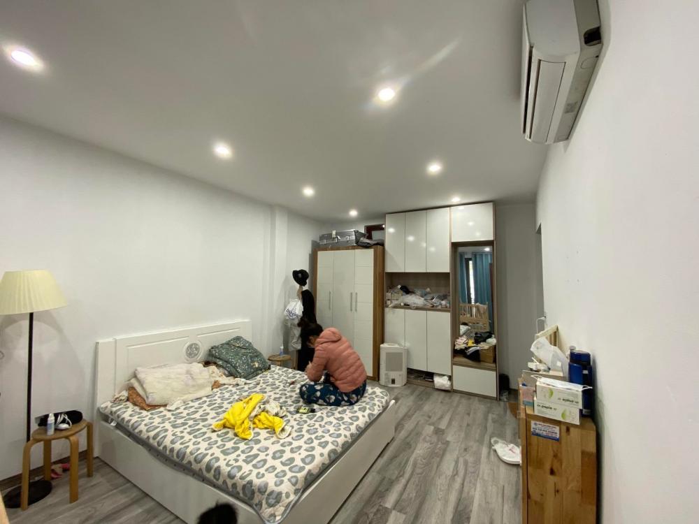 Bán nhà phố Kim Ngưu,40m2x6 tầng,thang máy,7tỷ.