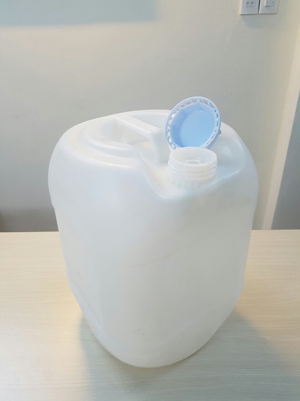 Can nhựa HDPE 20L, can nhựa nguyên sinh