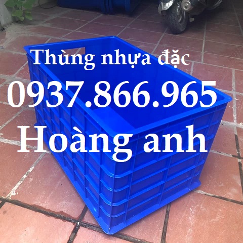 Thùng nhựa công nghiệp đựng hàng hóa trong kho, thùng nhựa có bánh xe để di chuyển, thùng 