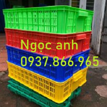 Bán sọt nhựa đựng rau củ quả  trong siêu thị