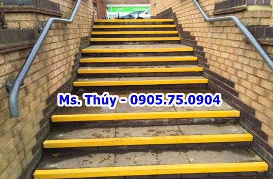 Stair noisng frp miếng ốp gờ bậc thang chống trượt