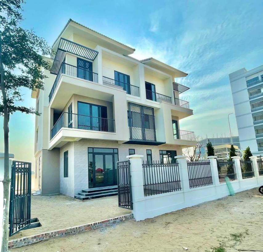 Bán biệt thự song lập Centa Riverside gần Vinhomes Riverside