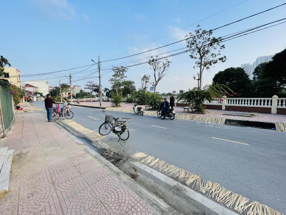 BÁN ĐẤT VIEW HỒ HỘI PHỤ - ĐÔNG HỘI, GẦN UBND ĐÔNG HỘI, SÁT KHU VINHOME CỔ LOA, CHUNG CƯ