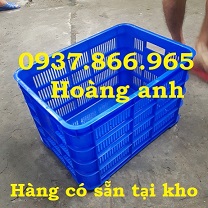 Giá thùng nhựa rỗng, sọt nhựa đựng hàng 3T1