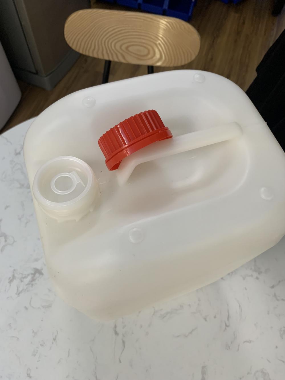 Can nhựa HDPE 10L, can nhựa có seal chống tràn