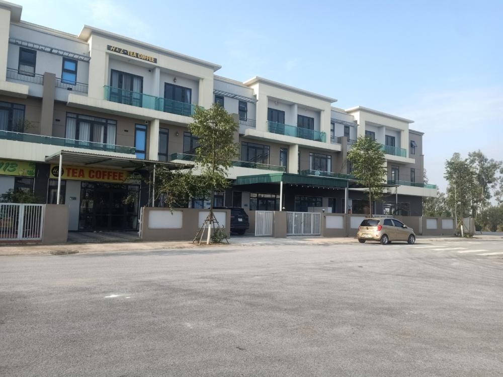 Bán shop house hướng bắc bắc căn áp góc gần sông và công viên giá tôt